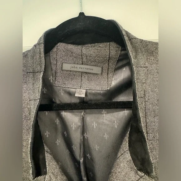 John Varvatos Linen Blend Jacket - Picture 2 of 5